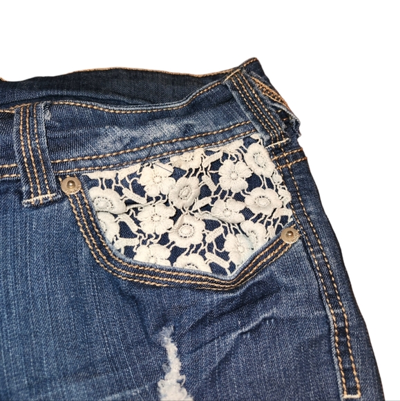 NB Crochet Jean Capris - Picture 9 of 11
